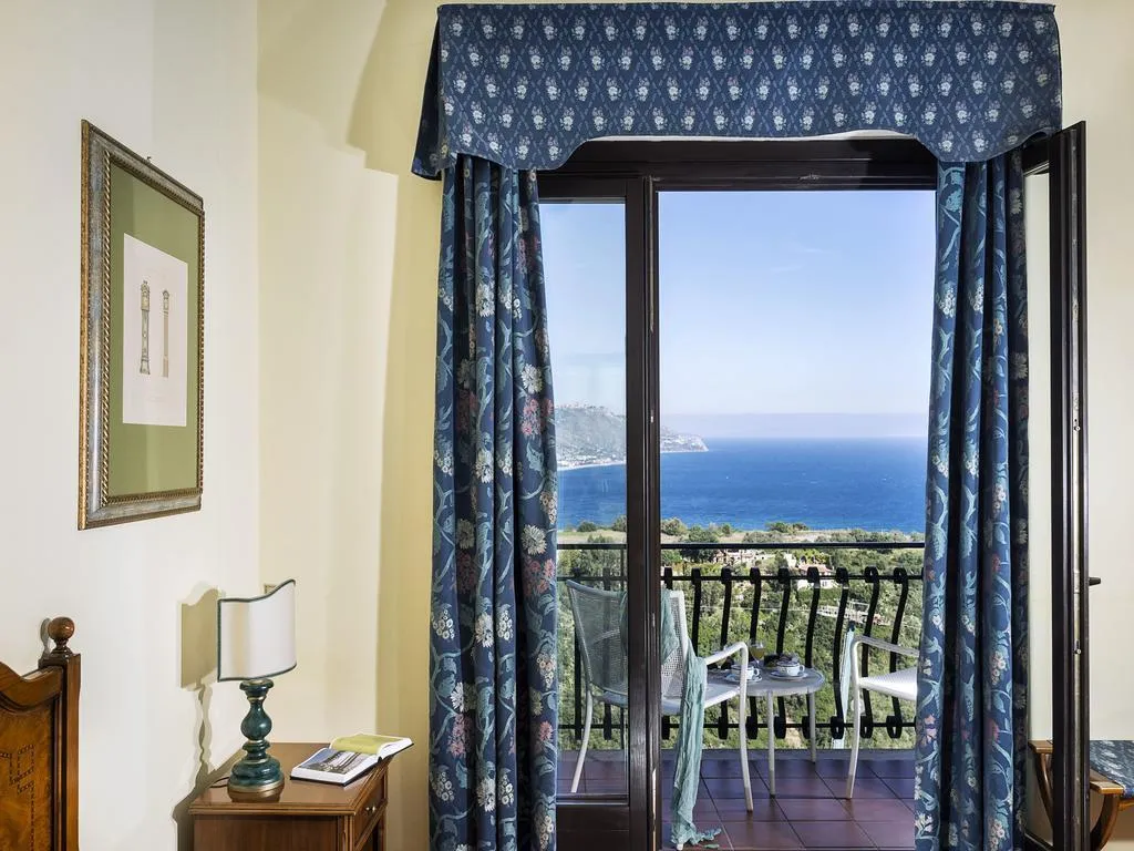 General view, Sirius, Taormina