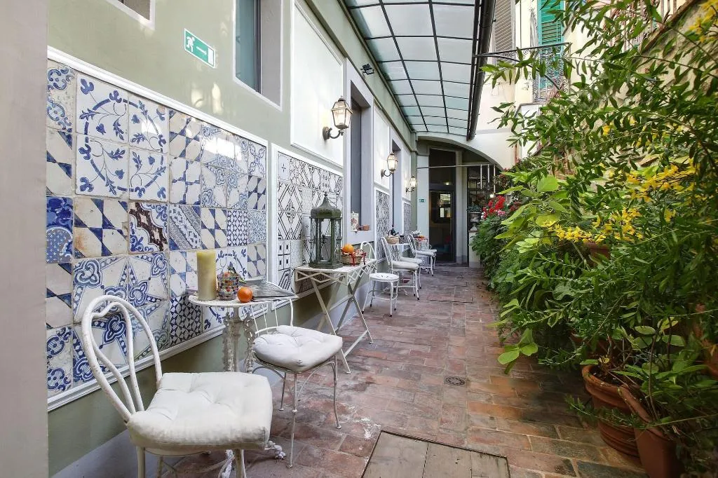 Terrace, Relais Grand Tour & Grand Tour Suites, Florence