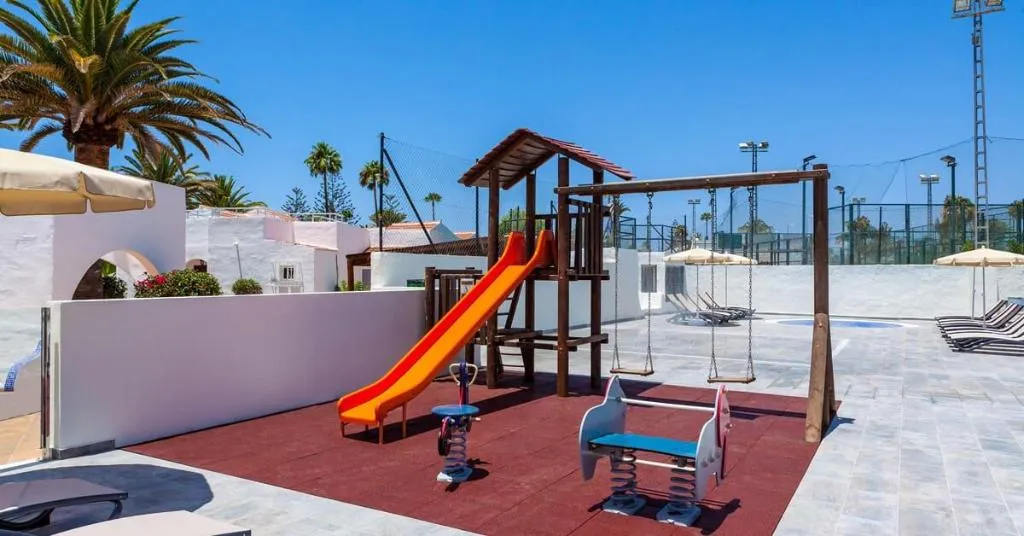 Sports and Entertainment, Sol Barbacan, Gran Canaria