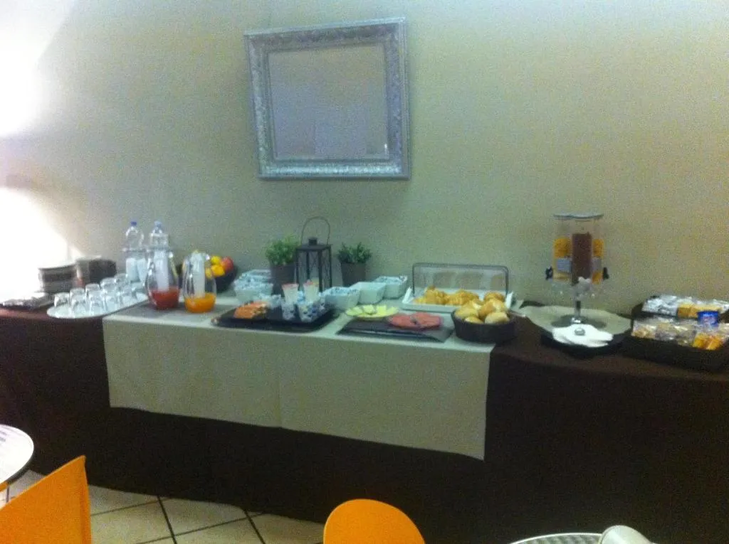 Restaurant, Bert Hotel, Milan
