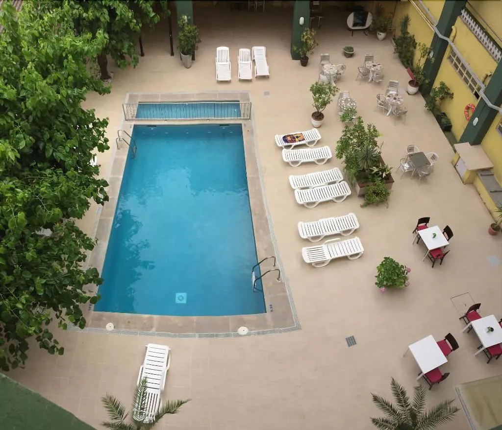 Terrace, Apartamentos Bellamar, Costa Brava
