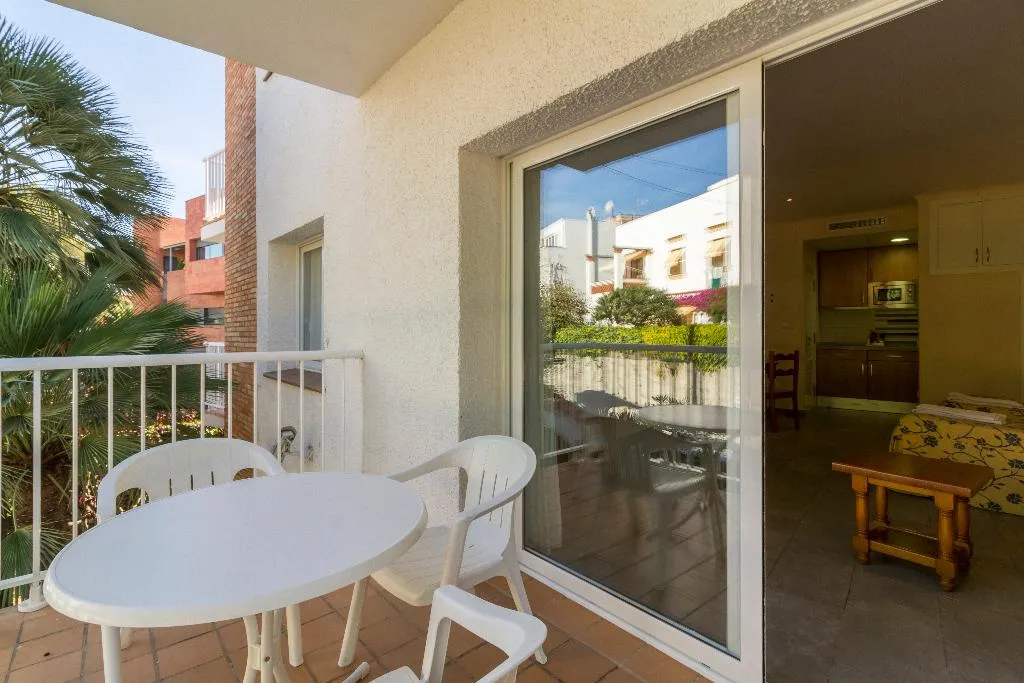 STUDIO CAPACITY 3 Room, Apartments Sunway San Jorge, Costa Brava