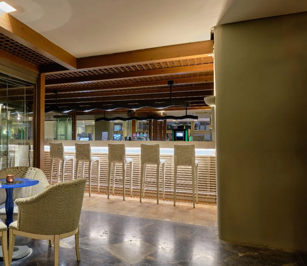 Bar, Sitia Beach City Resort & Spa, Crete
