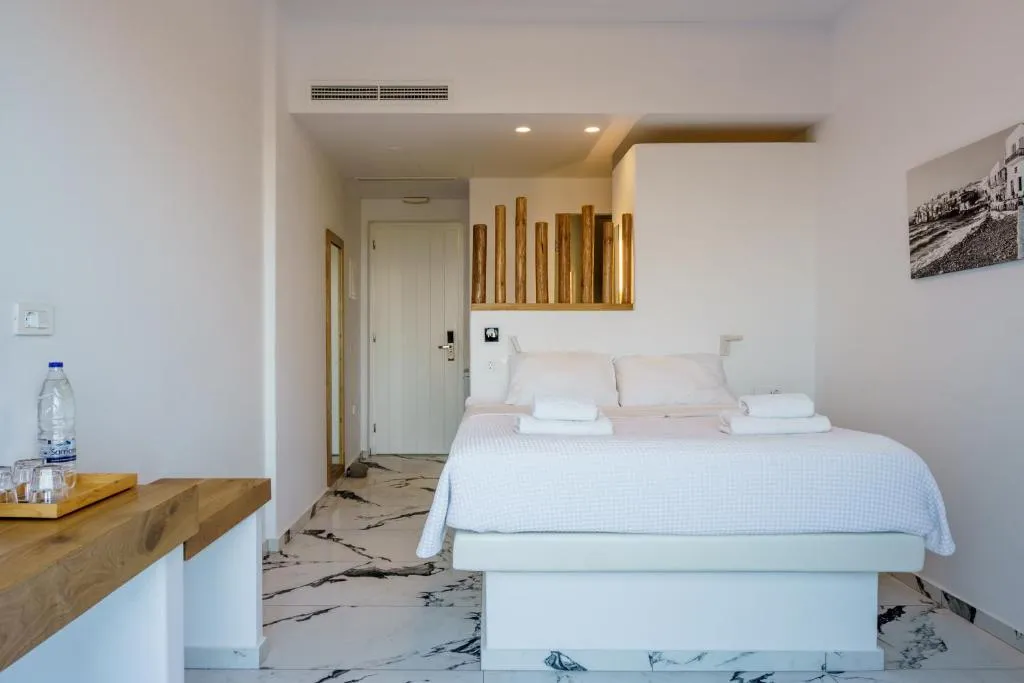 SUITE CAPACITY 2 Room, Bianco A Nero, Mykonos