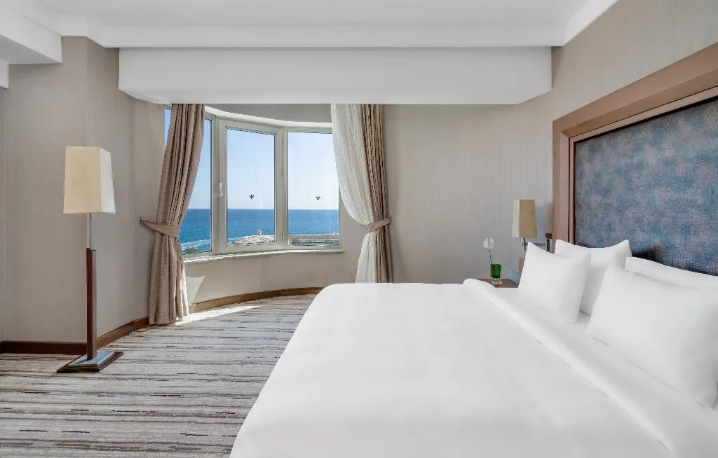 SUITE GRAND Room, Rixos Sungate Land of Legend Theme Park FreeAcces, Antalya