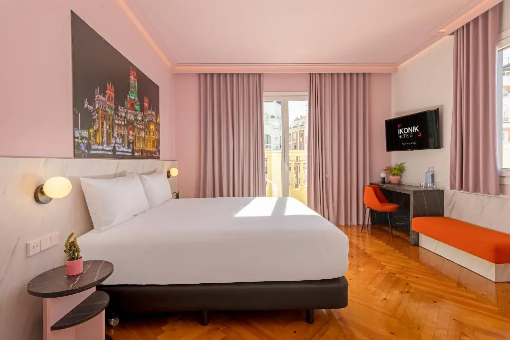 Double or Twin PREMIUM Room, Ikonik Gran Vía, Madrid