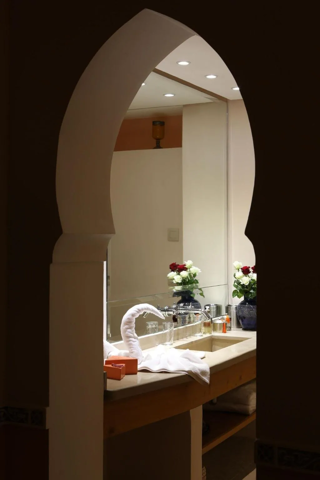 DOUBLE CLASSIC QUEEN BED Room, Riad Enchanté, Marrakech