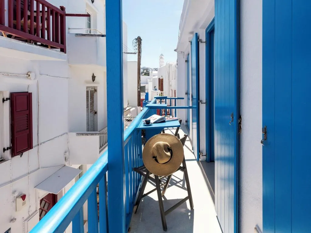 Terrace, Bluetopia Suites, Mykonos