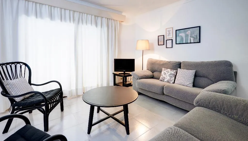 APARTMENT CAPACITY 5 Room, Lemar Apartments, Majorca