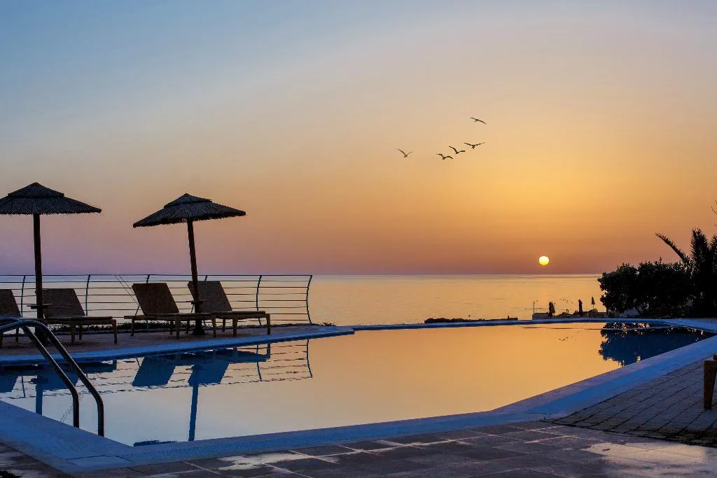 Pool, Romantica Beach Villas, Crete