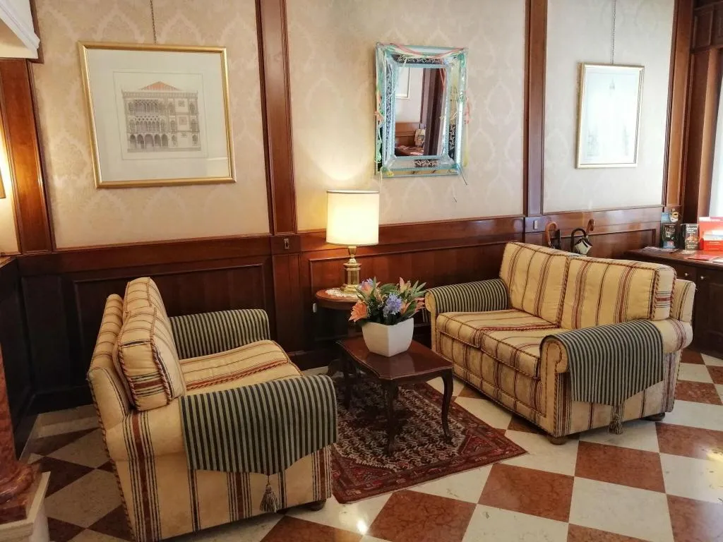 Lobby, Falier, Venice