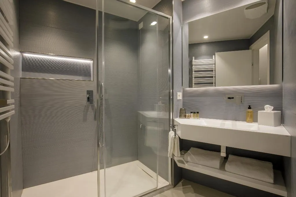 DOUBLE SUPERIOR Room, Ambasciatori Suite Hotel, Venice