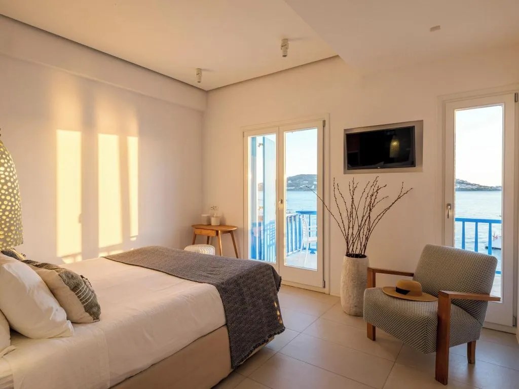 Room, Bluetopia Suites, Mykonos