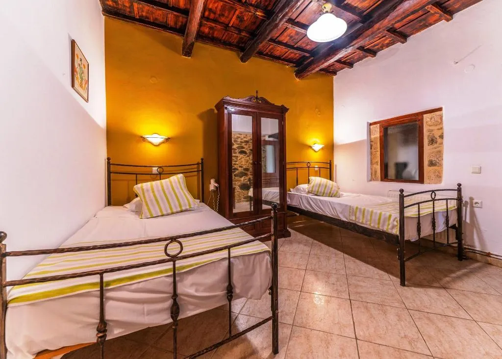 Room, Idili Traditional House, Crete