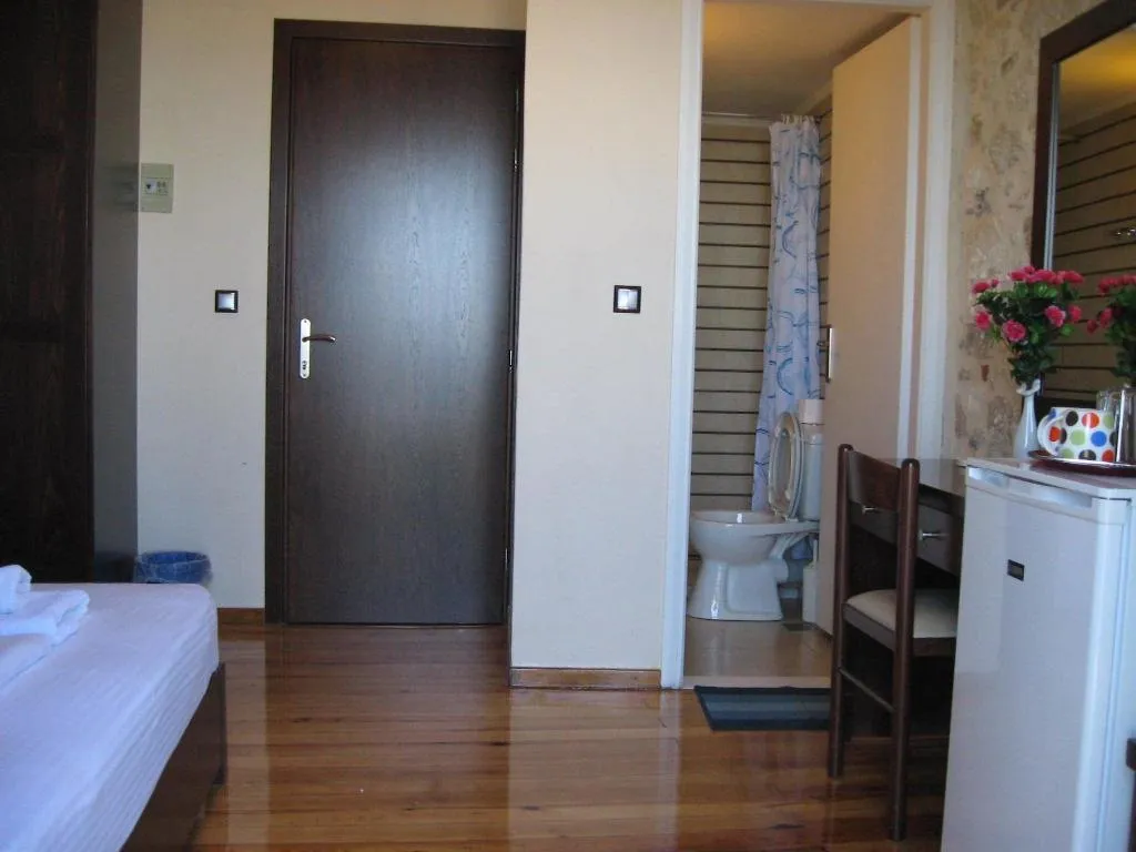 Room, Rent Rooms The Seafront, Crete