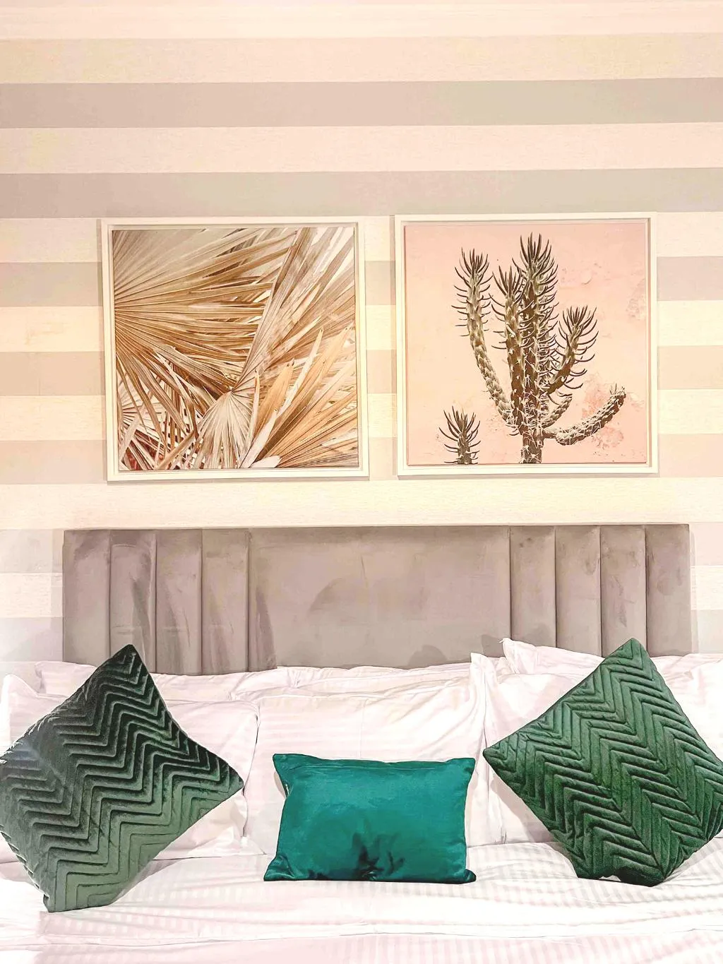 STUDIO ONE BED Room, Goldcrest Executive, Dubai