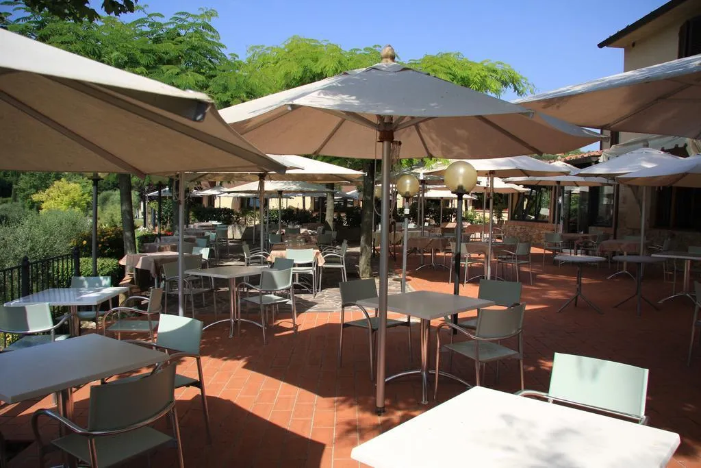 Terrace, Hotel Sovestro, Florence