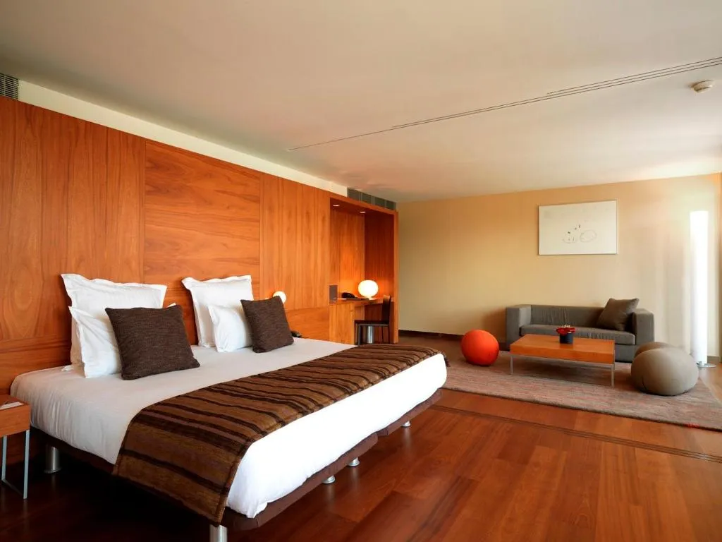 SUITE STANDARD Room, Condes De Barcelona, Barcelona