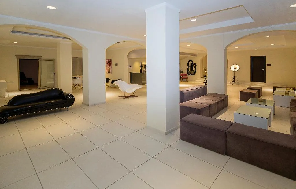 Lobby, Golden Beach, Crete
