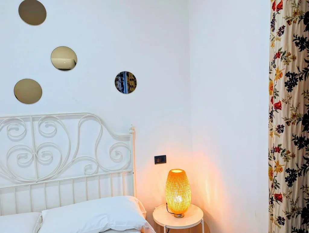 Room, La Locanda Dell Arte, Naples
