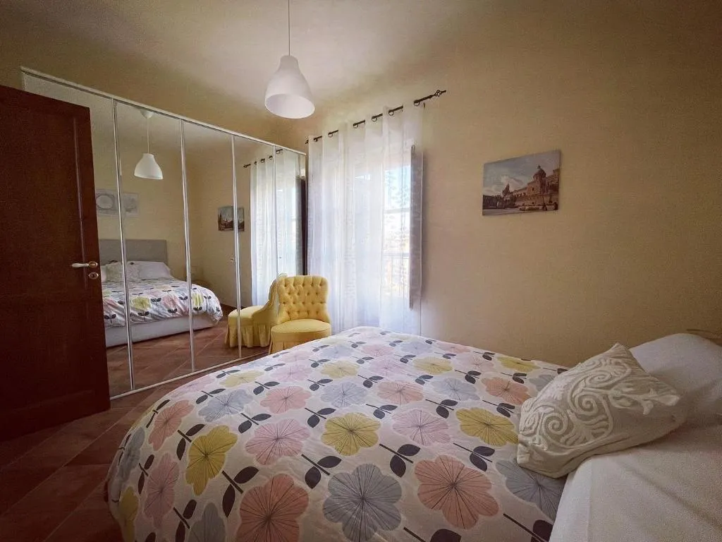 APARTMENT WITH TERRACE Room, Kasa Kala, Palermo