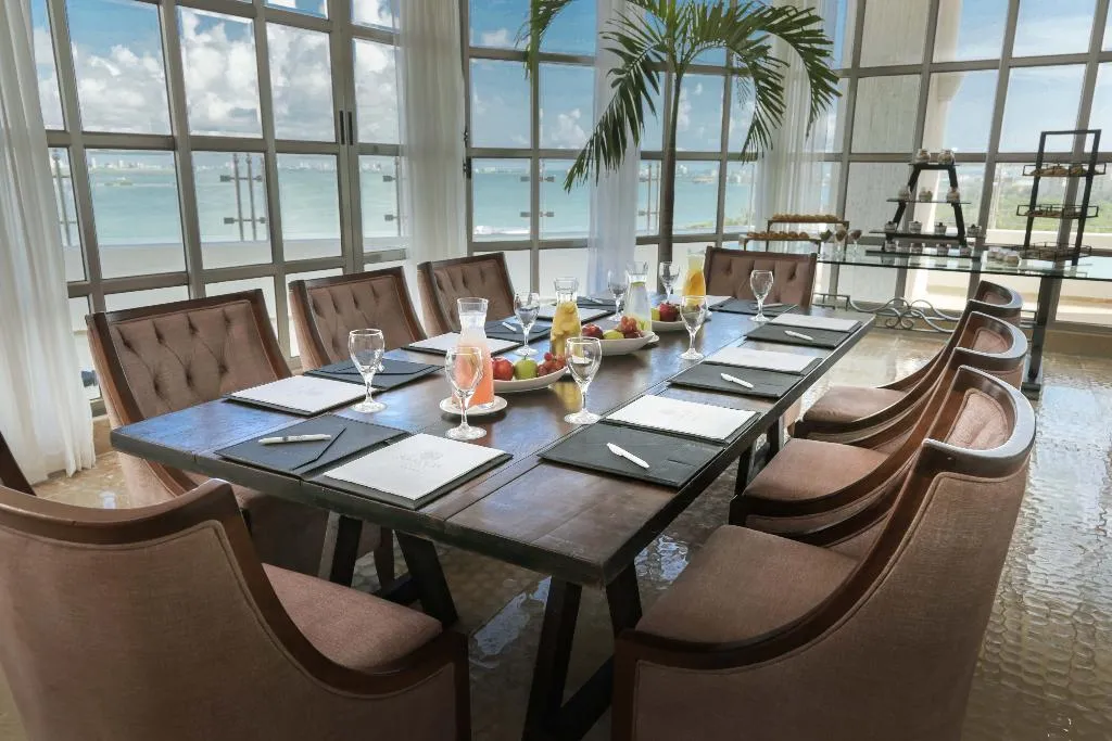 Conferences, Sandos Cancun All Inclusive - Adults Only, Cancun Area