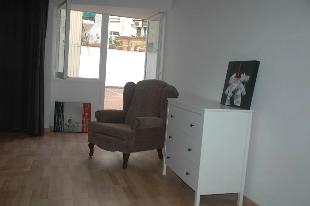 FAMILY ROOM STANDARD Room, Break N Bed Hostel, Barcelona