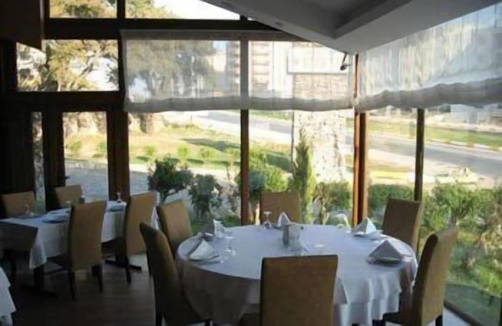 Restaurant, Berksoy Hotel, Izmir