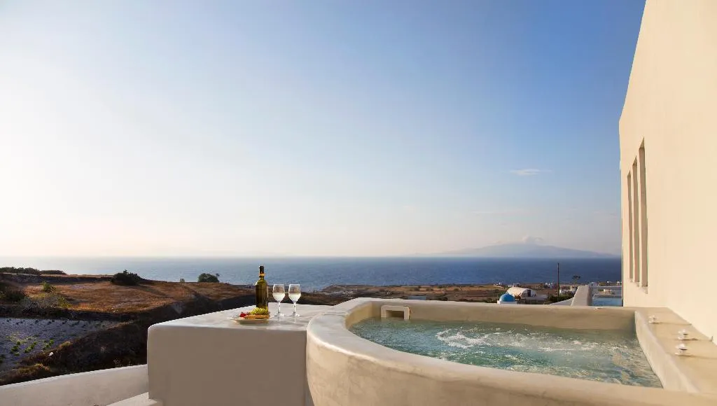 SUITE HONEYMOON Room, Aplai Dome, Santorini