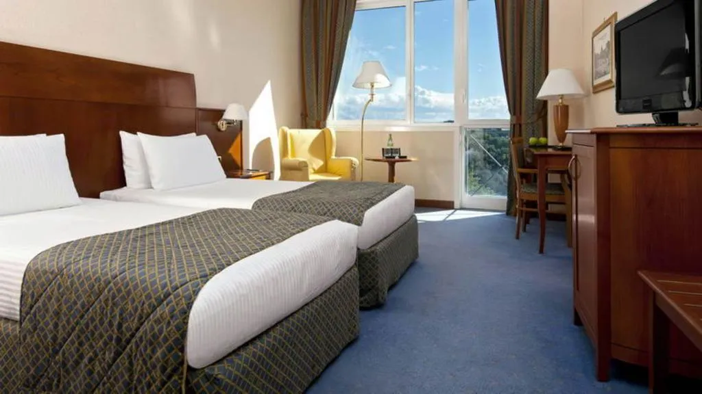 Room, Roma Aurelia Antica, Rome