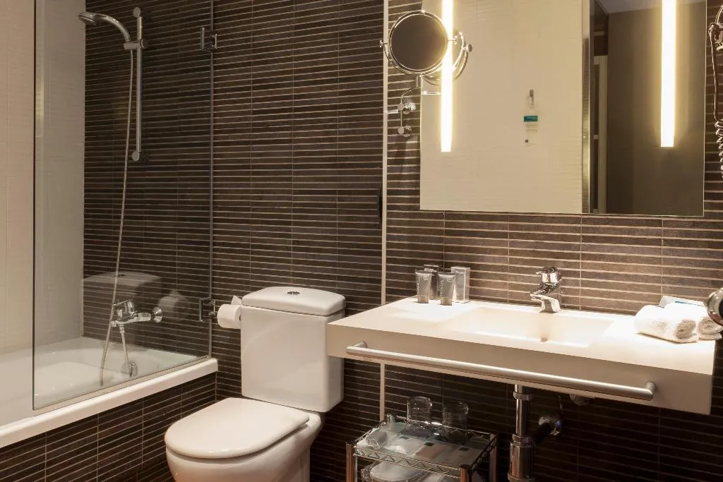 Double or Twin STANDARD Room, Hotel Palau de Bellavista Girona by URH, Costa Brava