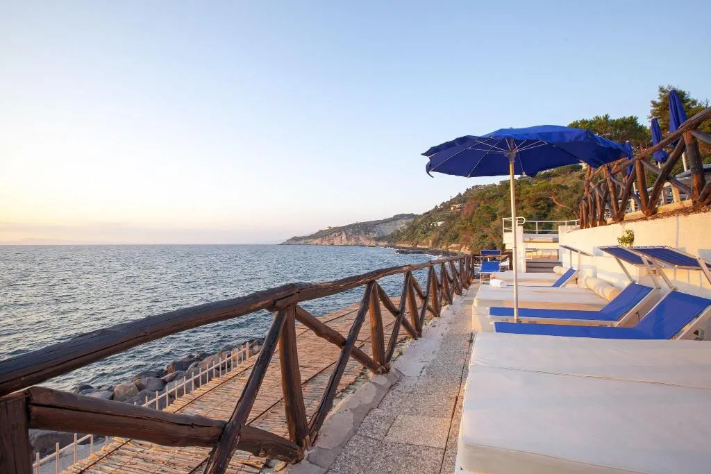 Beach, Piccolo Paradiso, Naples