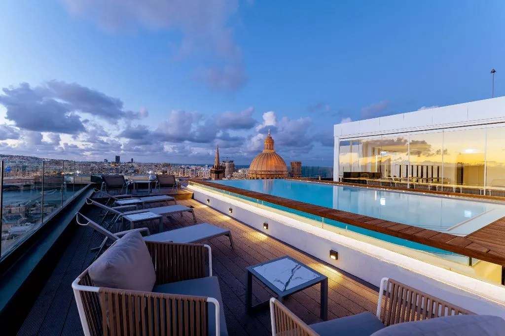 Pool, The Embassy Valletta Hotel, Malta