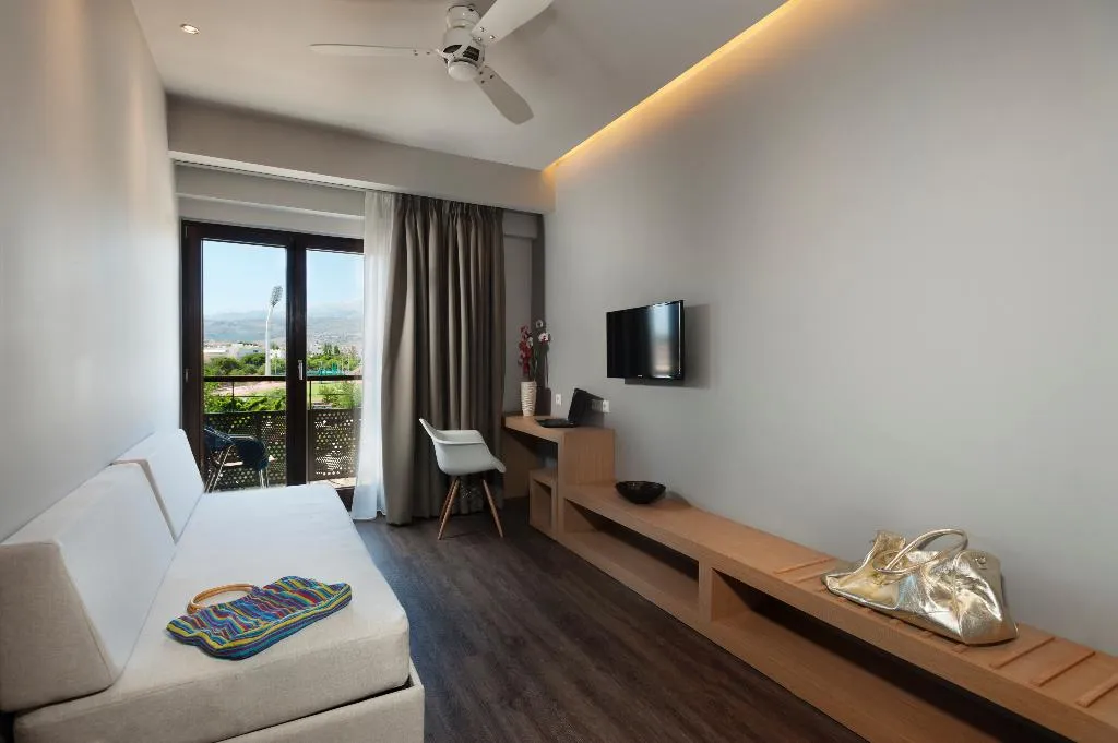 SUITE POOL VIEW ONE BEDROOM Room, Kriti, Crete