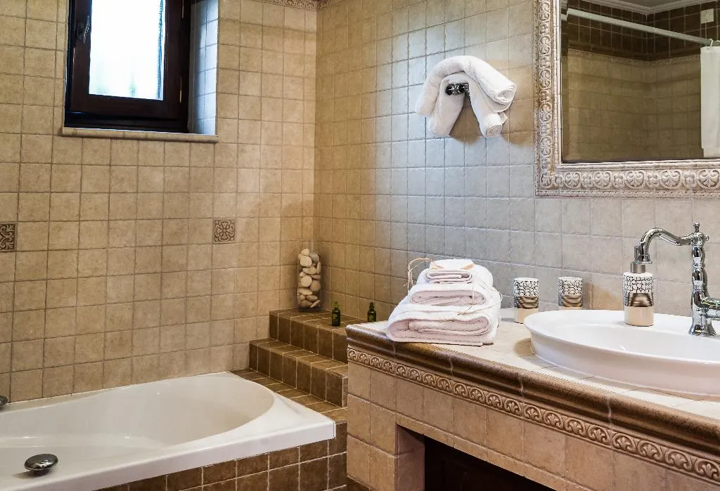 VILLA TWO BEDROOMS Room, Art House, Zante