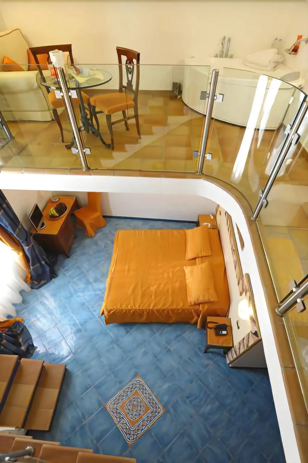Room, Hotel Floridiana, Naples