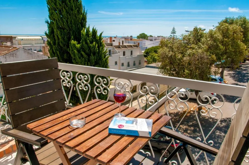 STUDIO PREMIUM Room, Estudios Salinas, Algarve