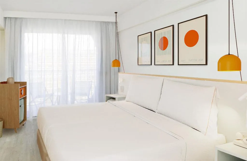DOUBLE POOL VIEW Room, Sol House Mallorca, Majorca