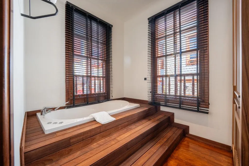 SUITE WITH JACUZZI Room, Belmondo Suites Old Town Antalya, Antalya