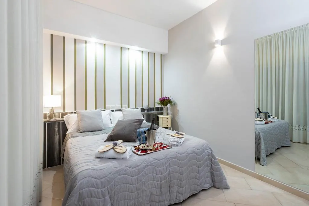DOUBLE BASIC Room, San Paolo, Naples