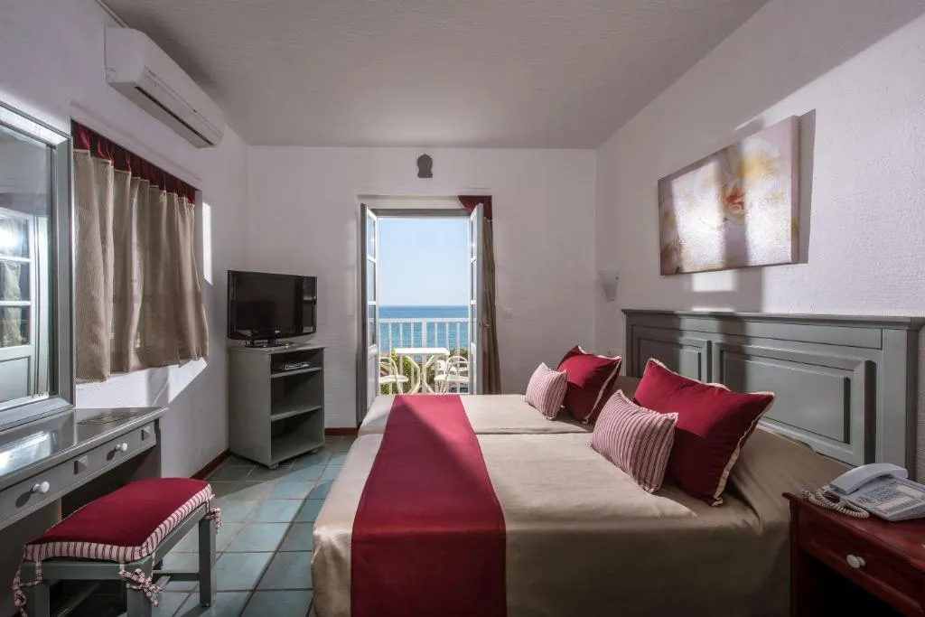 FAMILY ROOM ANNEX Room, Silva Beach, Crete