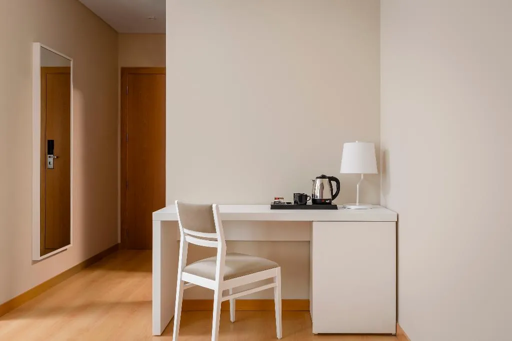Double or Twin STANDARD Room, Exe Wellington, Porto