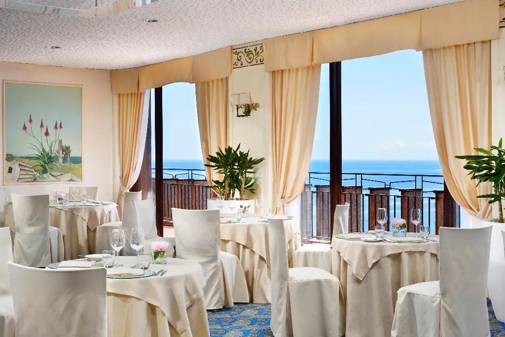 Restaurant, UNA HOTELS Capotaormina, Taormina