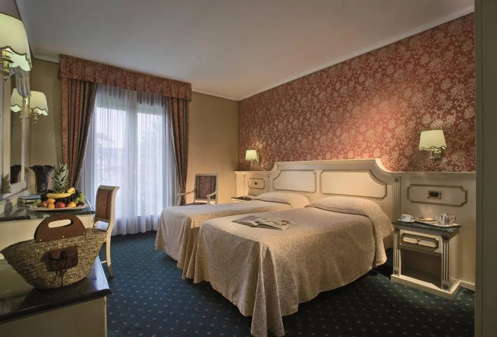 DOUBLE SUPERIOR Room, Palace Meggiorato, Venice