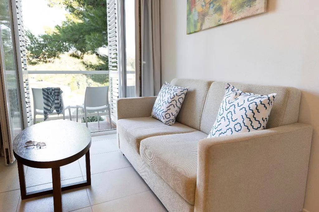 JUNIOR SUITE SIDE SEA VIEW Room, TUI Blue Kalamota Island, Dubrovnik