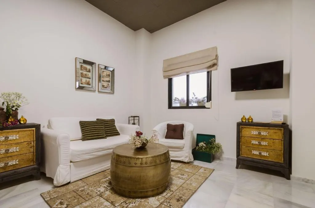 Room, Luces De Catedral, Costa Blanca