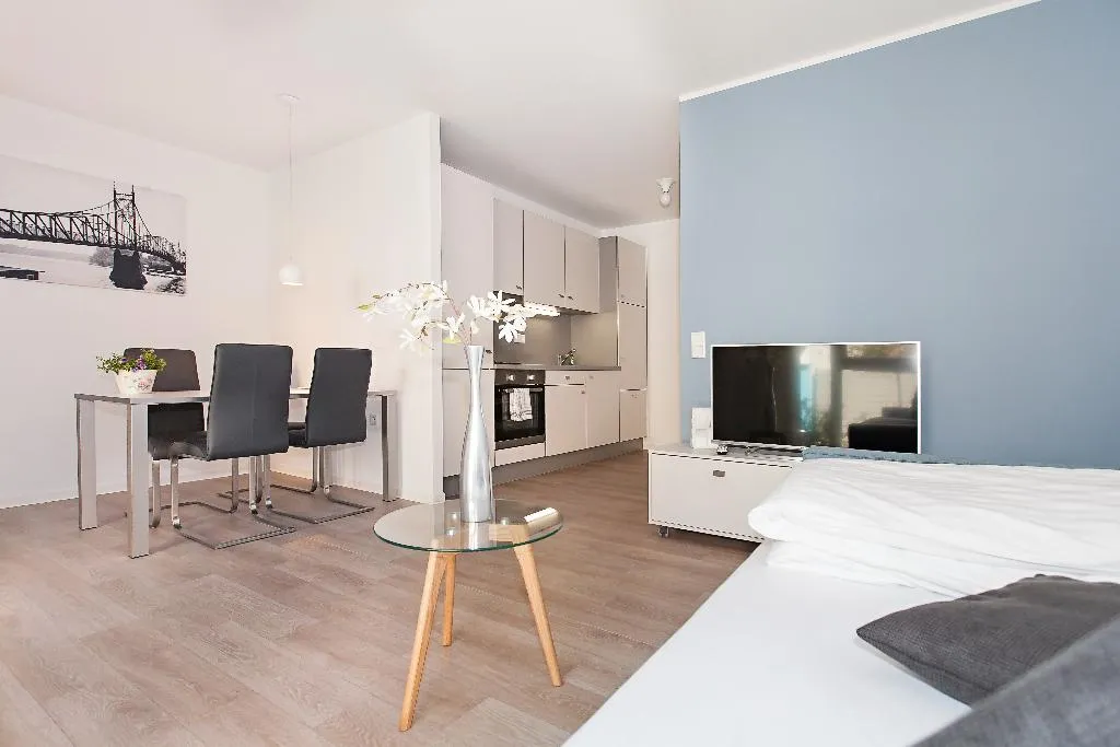 APARTMENT CAPACITY 3 ONE BEDROOM Room, Spreepolis Boardinghaus, Berlin