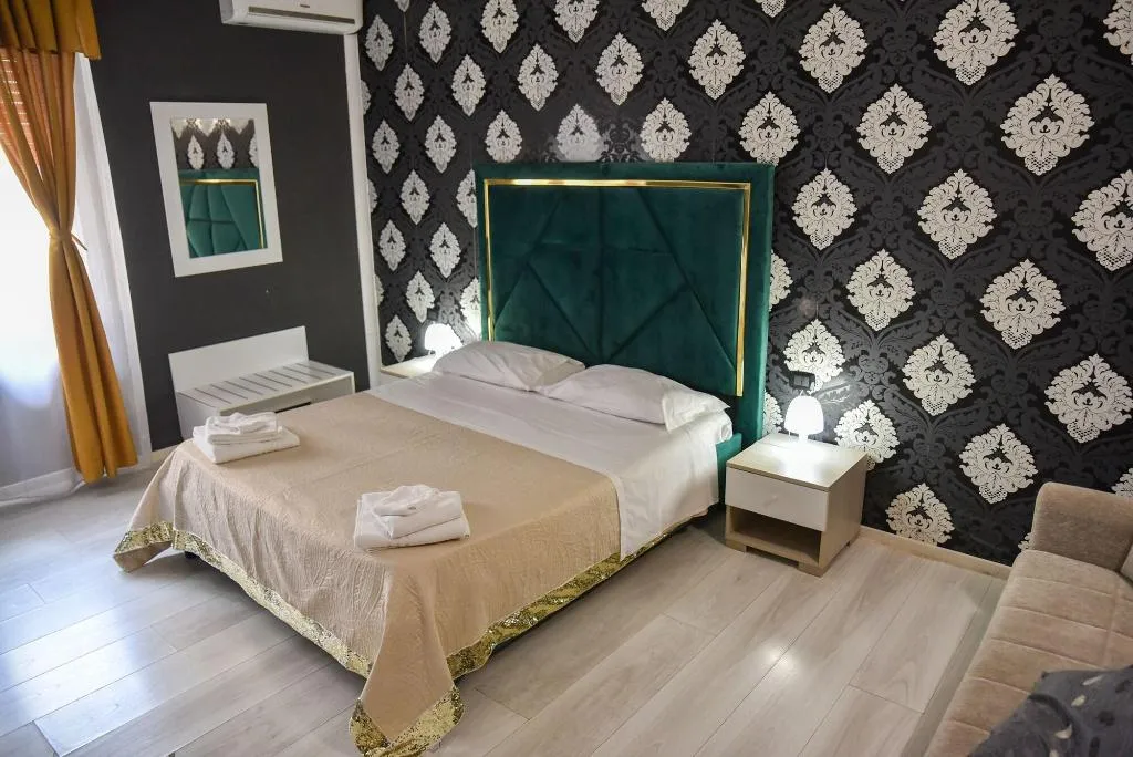 Room, Mirosa Bed And Breakfast, Naples