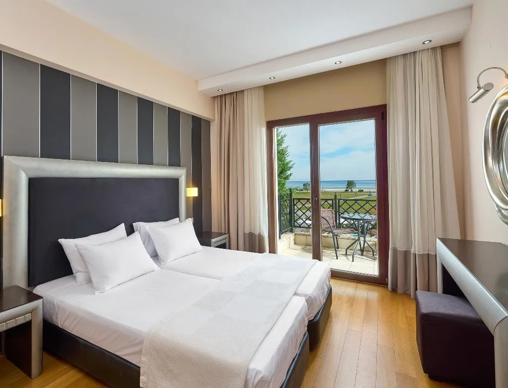 DOUBLE WITH VIEWS Room, Mediterranean Princess Adults Only Hotel, Thessaloniki