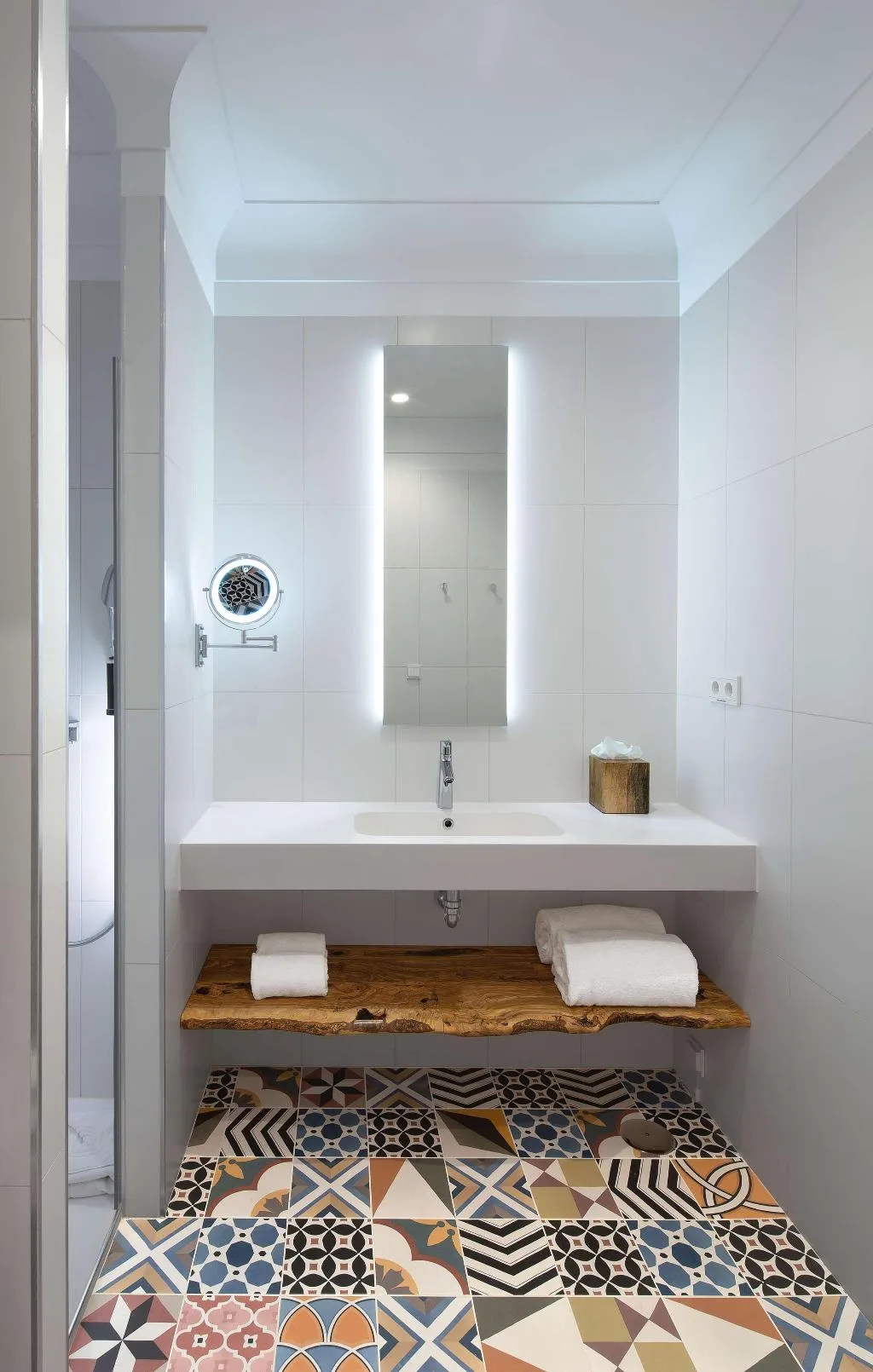 HOUSE STANDARD Room, Atocha Hotel Madrid, Tapestry Collection by Hilton, Madrid